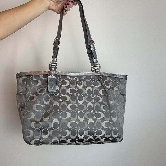 Coach Vintage Y2K Signature Canvas and Leather Grey and Silver Tote Bag - Picture 1 of 6